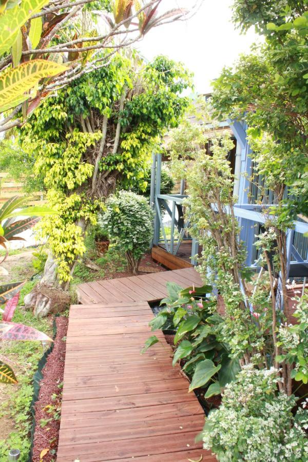 Les Bungalows Du Chateau D'O Petite Île Exterior foto